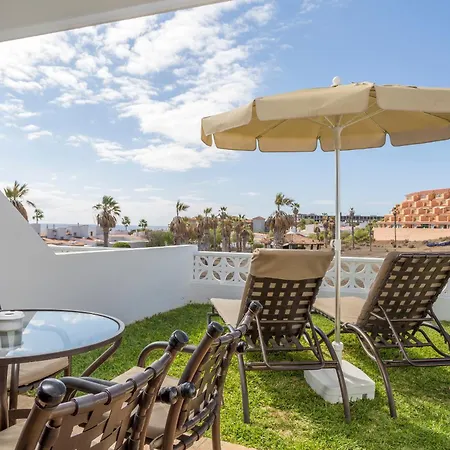 Sunset View Club Apartmanhotel